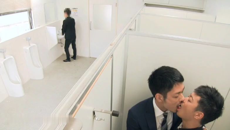【師生第二部】大學生被老師操後經常和老師做愛~上課時竟然也被老師亂搞（上）